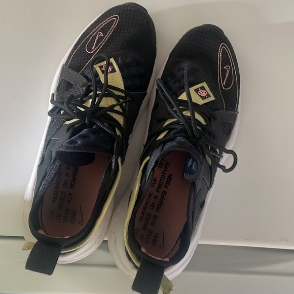 Nike Air Max Huarache 354 Line BQ5102 001 Black Mens 11 - Picture 5 of 5